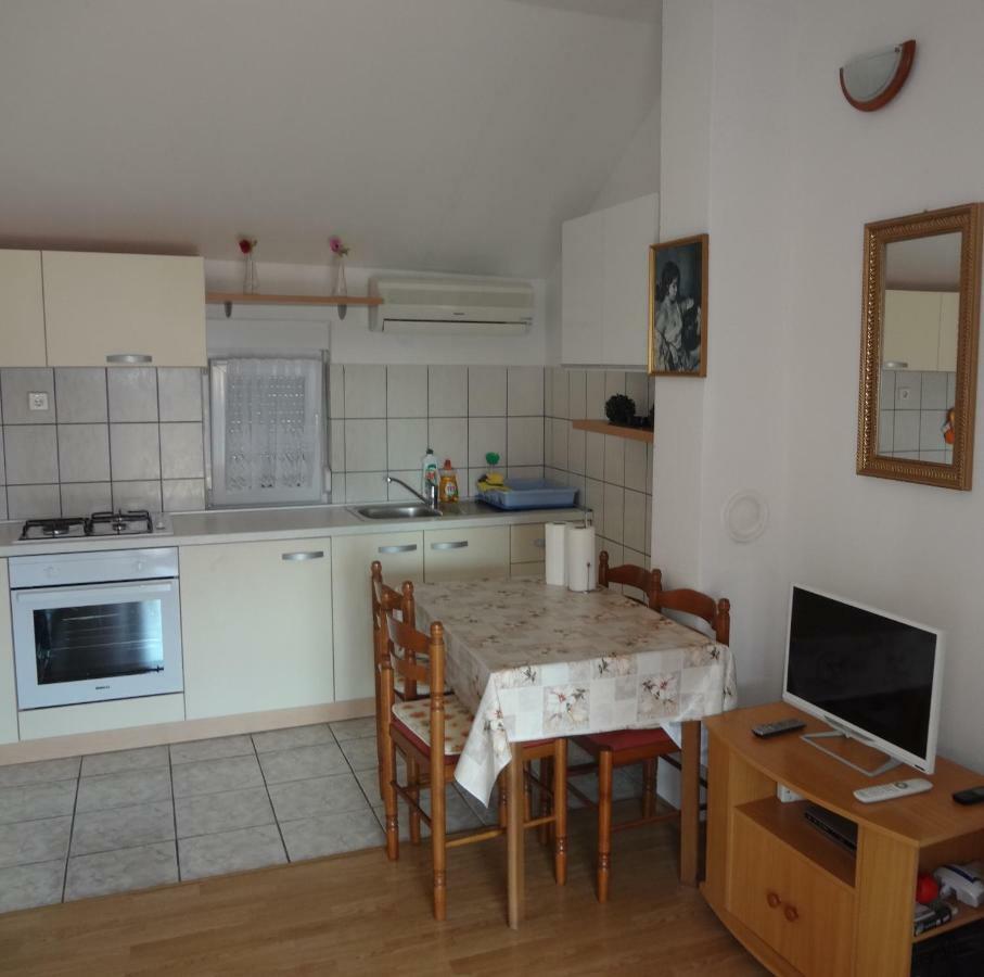 Apartman Mate Zablaće エクステリア 写真